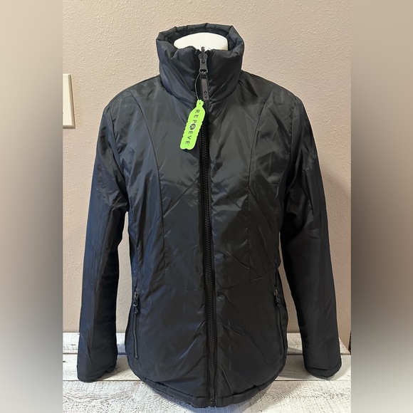 Reversible Puffer Jacket - NWT - Picture 3 of 10